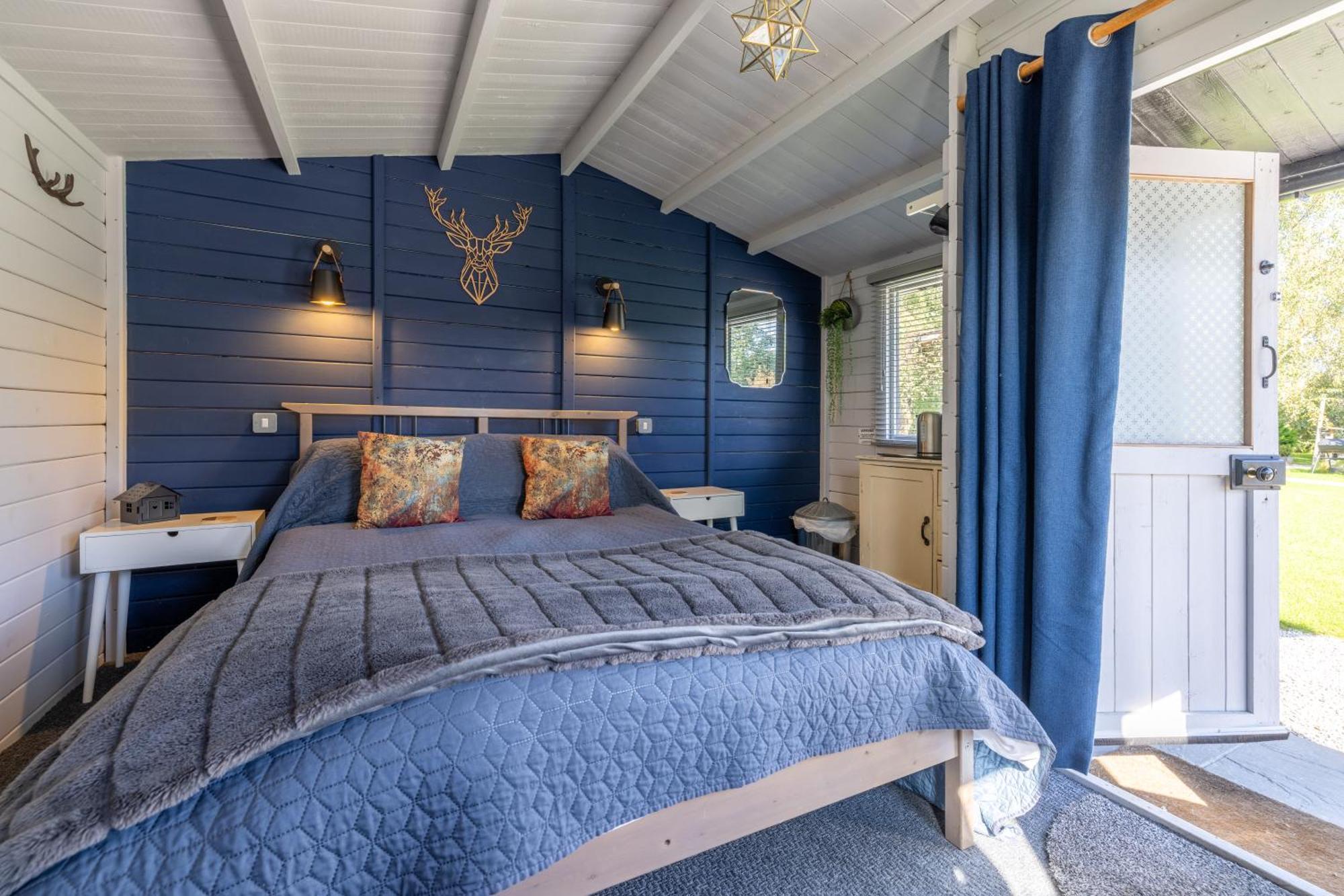 The Little Hide - Adult Only Camping Pods Wigginton  Exteriör bild