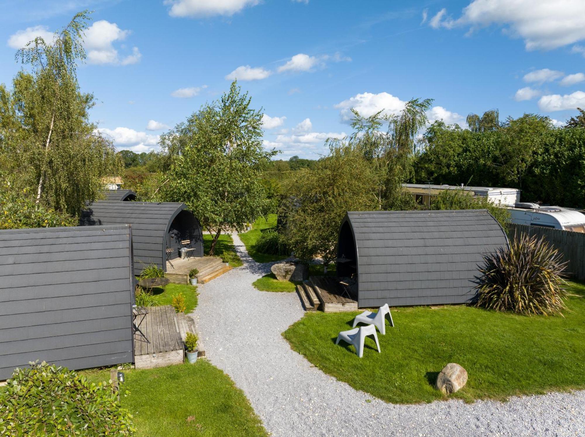 The Little Hide - Adult Only Camping Pods Wigginton  Exteriör bild