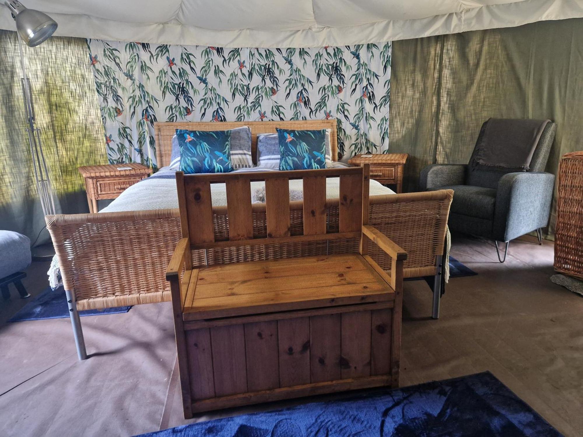 The Little Hide - Adult Only Camping Pods Wigginton  Exteriör bild